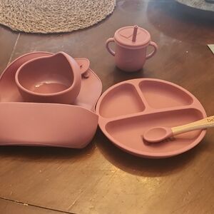 Pink Silicone Baby Feeding Set